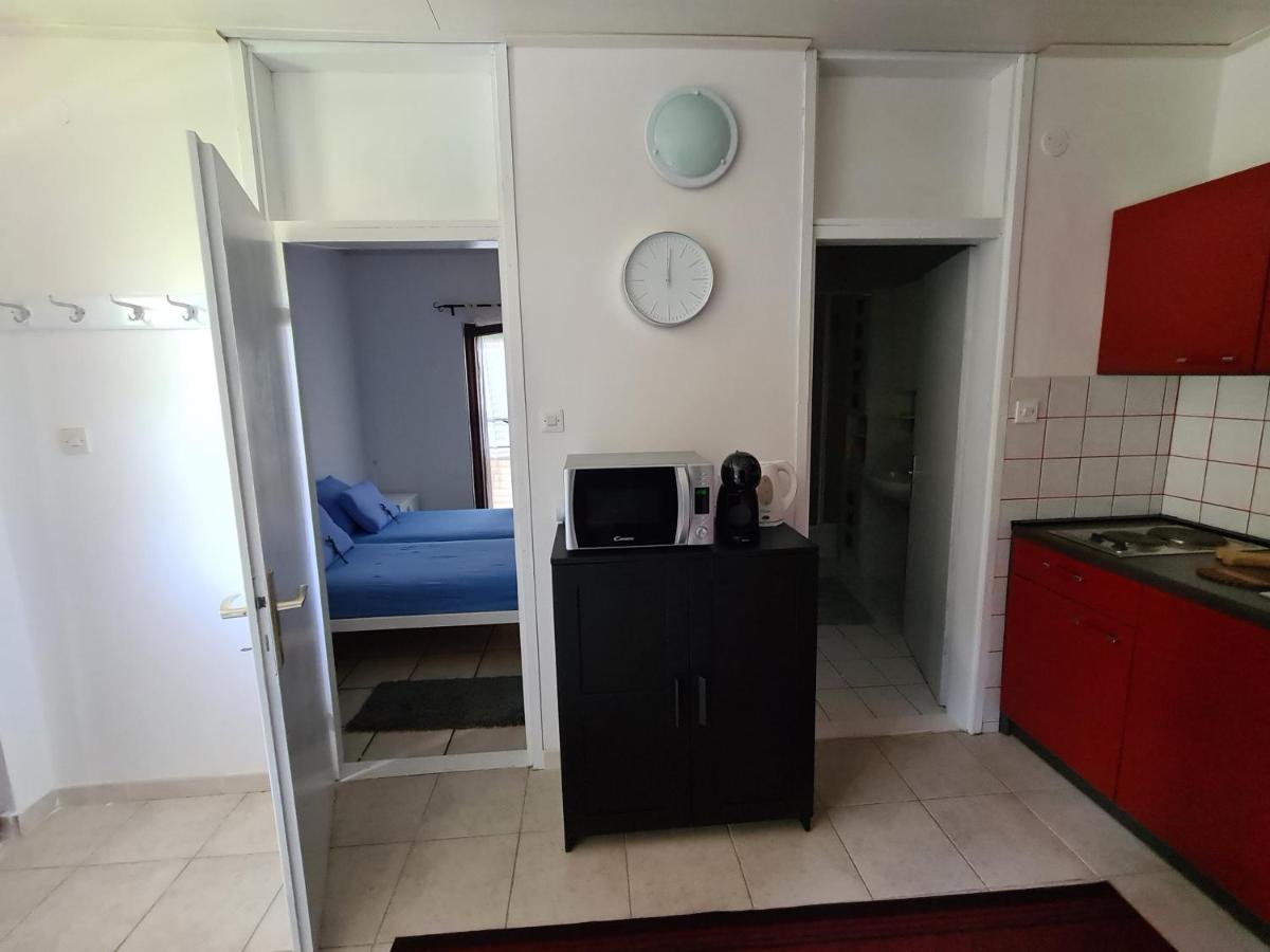 Apartman Tamy Malinska Exteriör bild